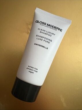 Gloss Moderne Clean Luxury Shampoo — White